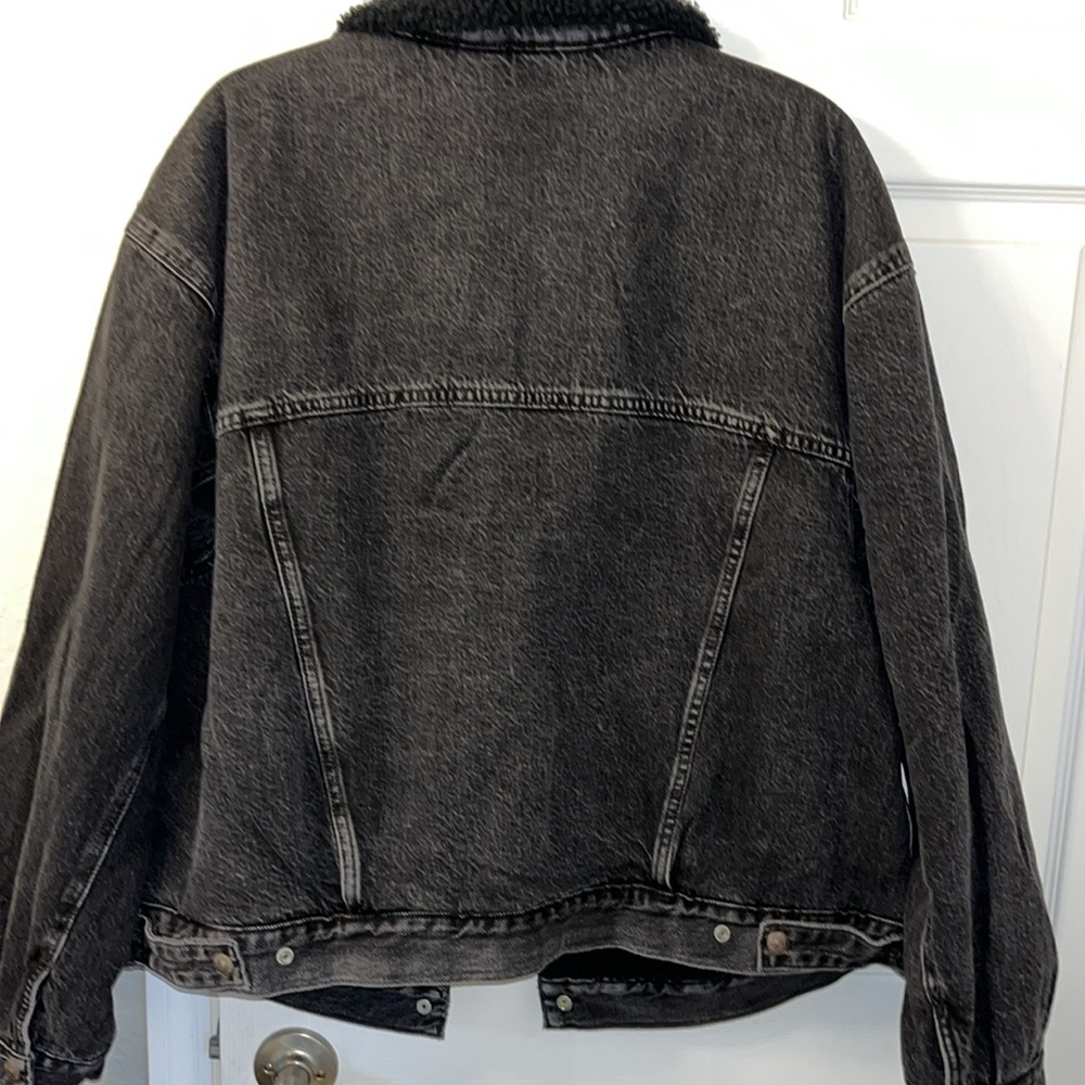 Levi’s 90s Sherpa Trucker Jacket Black Denim NWT 1X - Picture 5 of 14